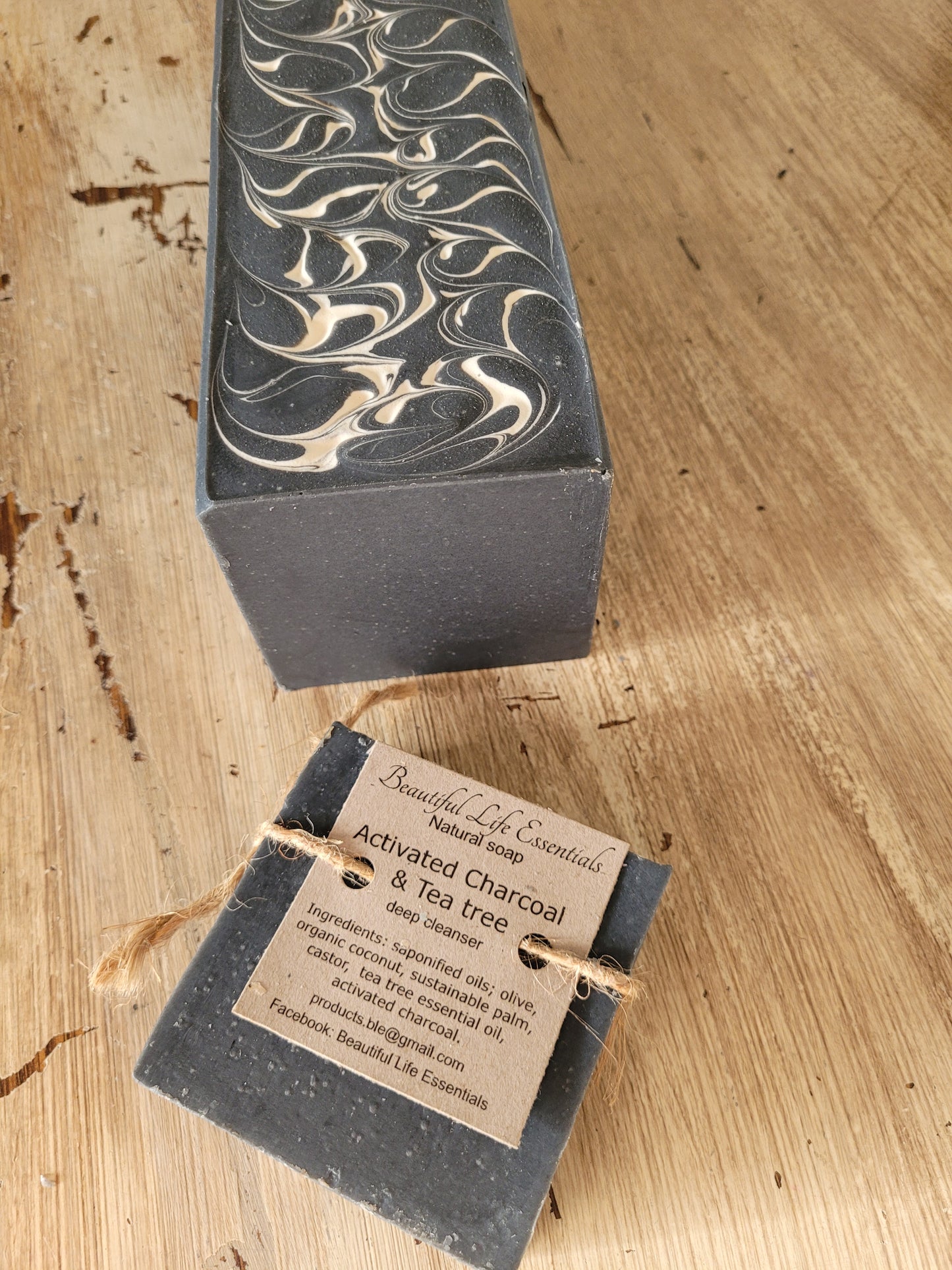 Activated Charcoal & Tea Tree