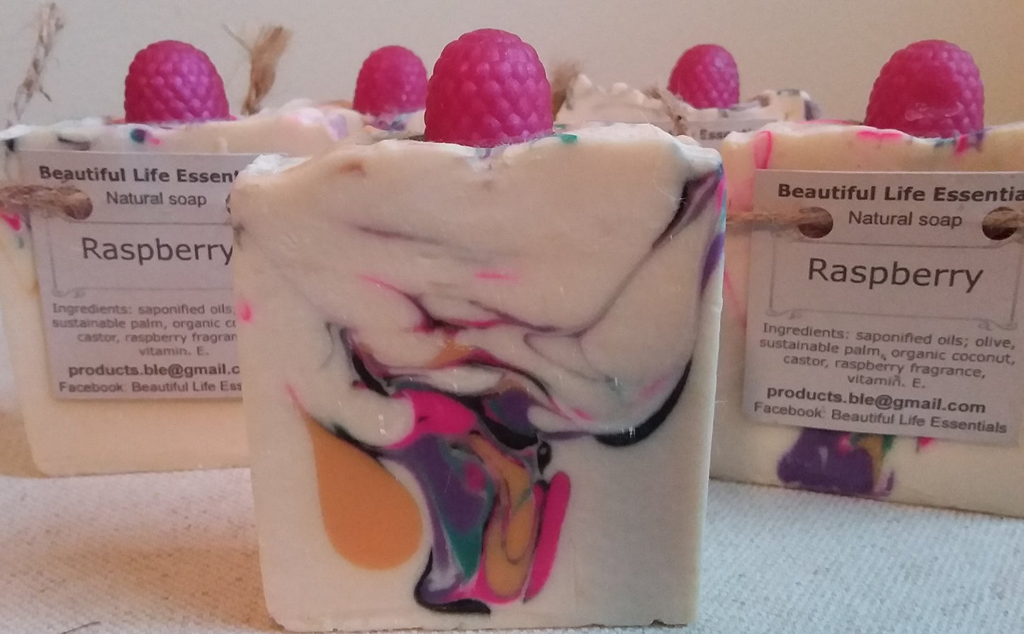 Raspberry soap has a richly lathering cream that clean and nourishes your skin.